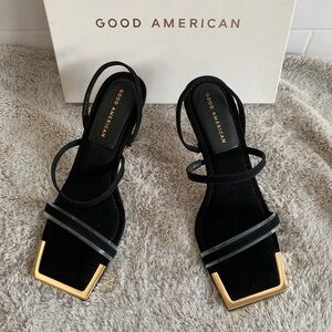 Good American The Standout Square Toe Sandal Gold Accents Suede Black Size 9 NEW